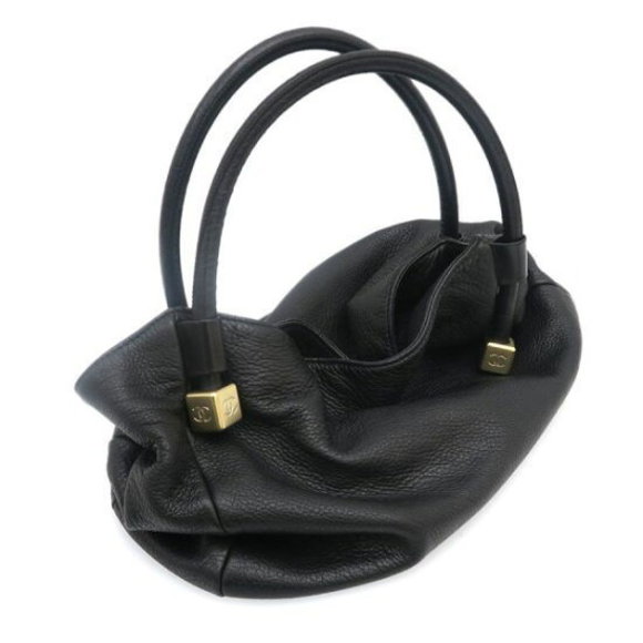 Chanel leather tote - Picture 8 of 9